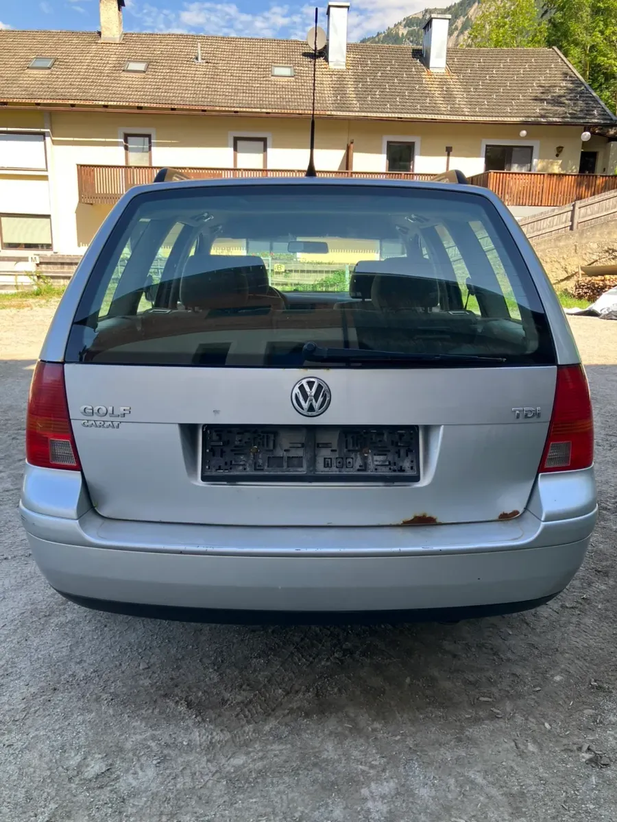 Volkswagen Golf 2003 photo 2