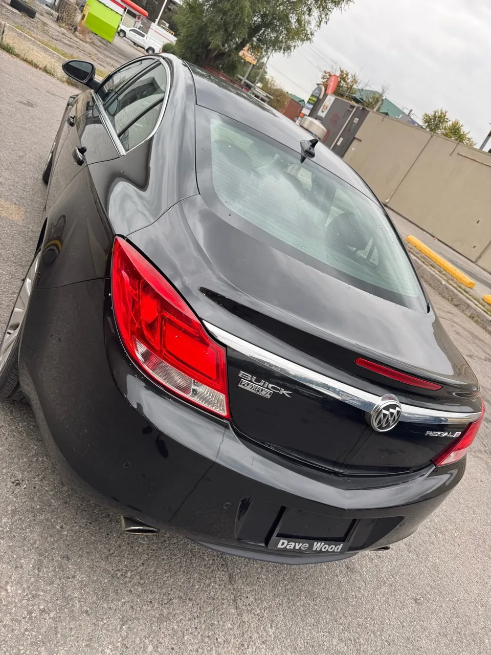 Buick Regal 2011 photo 2