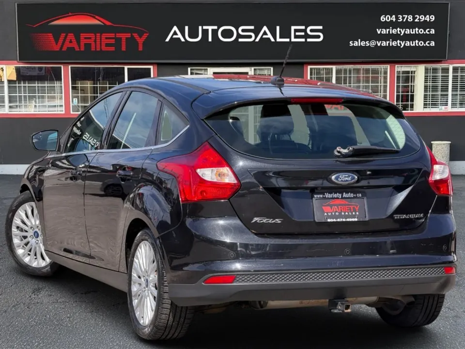 Ford Focus 2012 photo 3