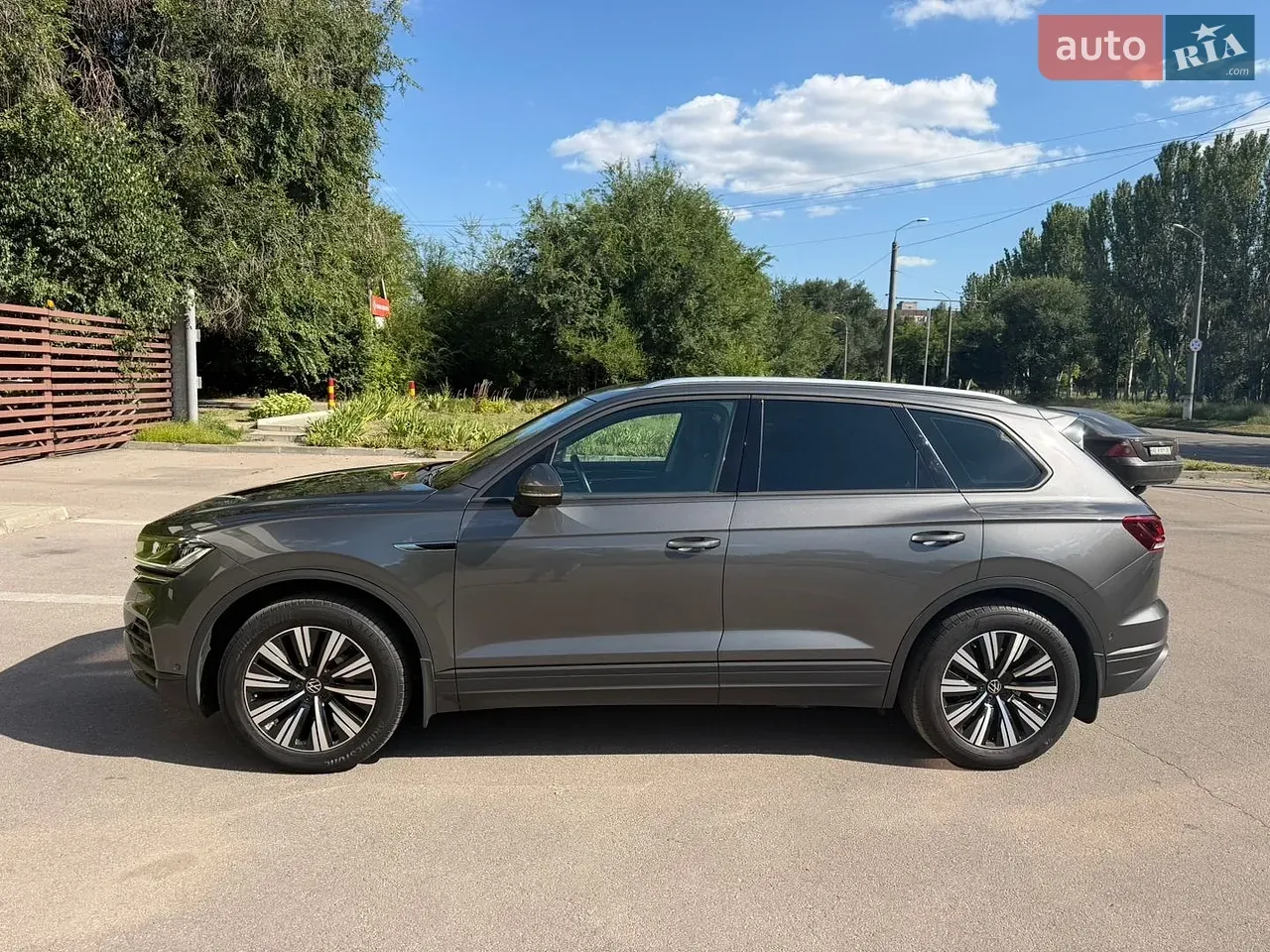Volkswagen Touareg 2021 photo 4