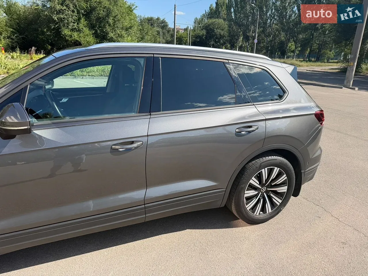 Volkswagen Touareg 2021 photo 5