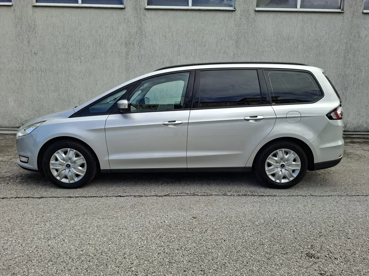 Ford Galaxy 2016 photo 2