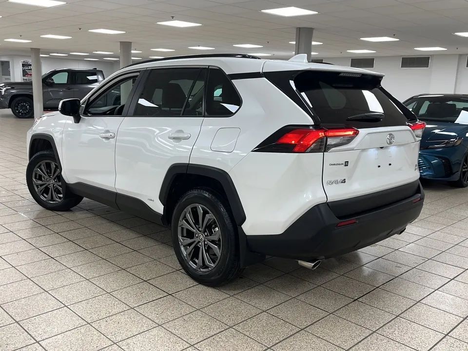 Toyota Rav4 2025 photo 4