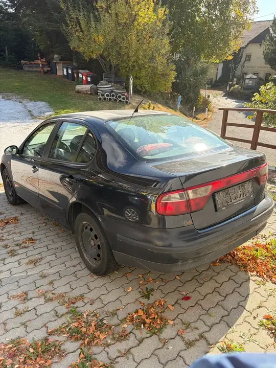 Seat Toledo 2004 photo 3