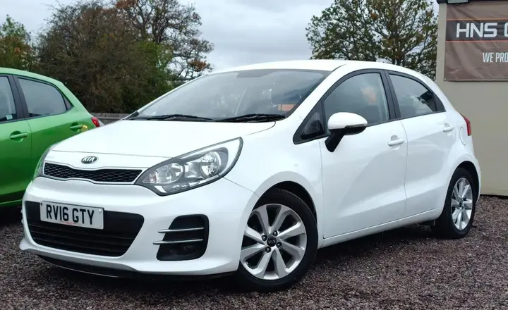 Kia Rio 2016 photo 4