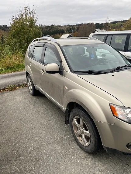 Mitsubishi Outlander 2007 photo 3