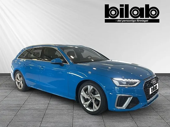 Audi A4 2021 photo 2