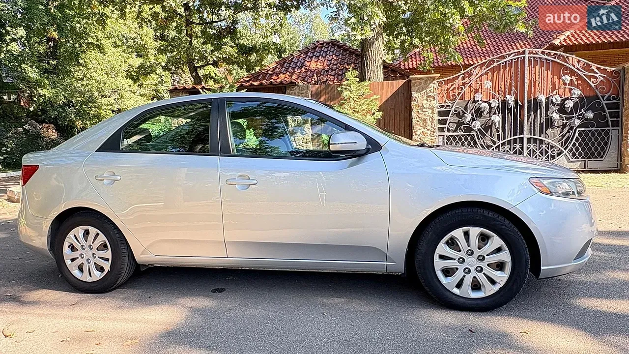 Kia Forte 2012 photo 4