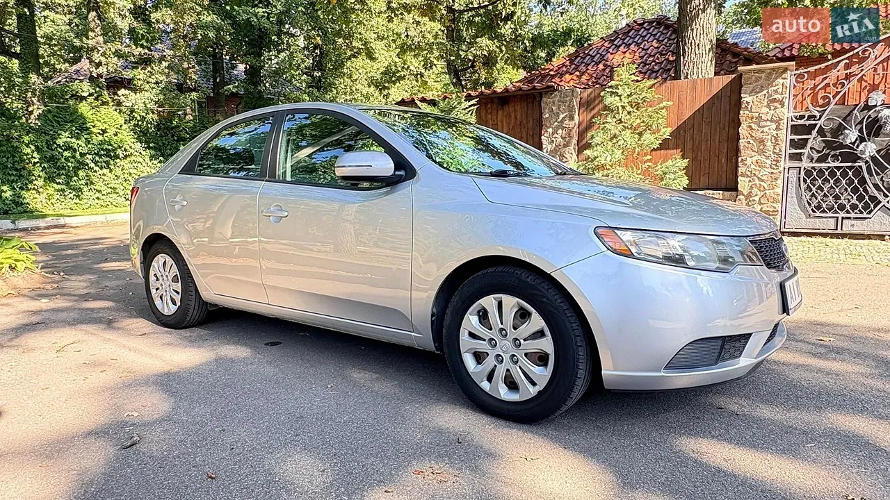 Kia Forte 2012 photo 5