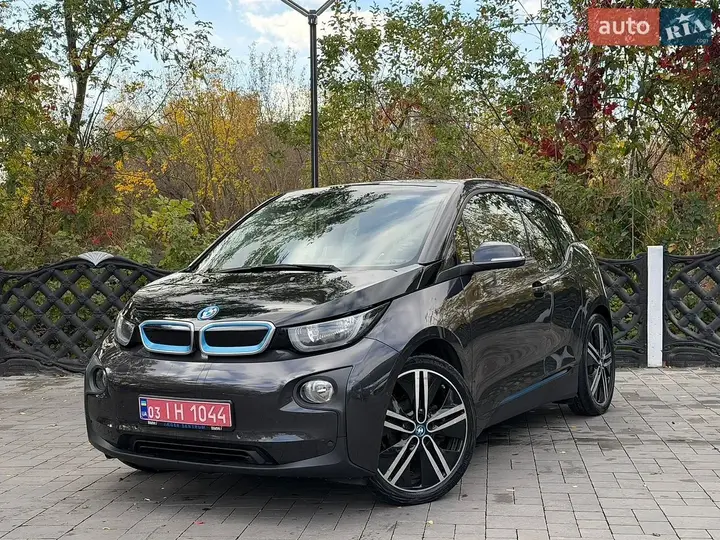 BMW I3