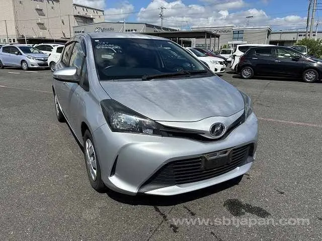 Toyota Vitz F