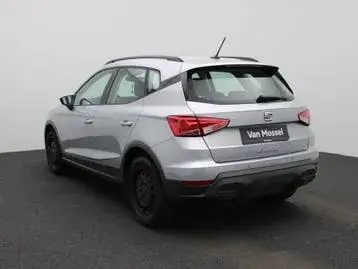 Seat Arona 2023 photo 2