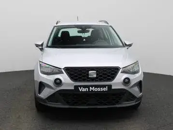 Seat Arona 2023 photo 3