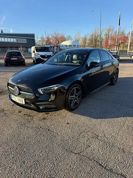 Mercedes-Benz A 200