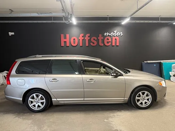 Volvo V70 2008 photo 2