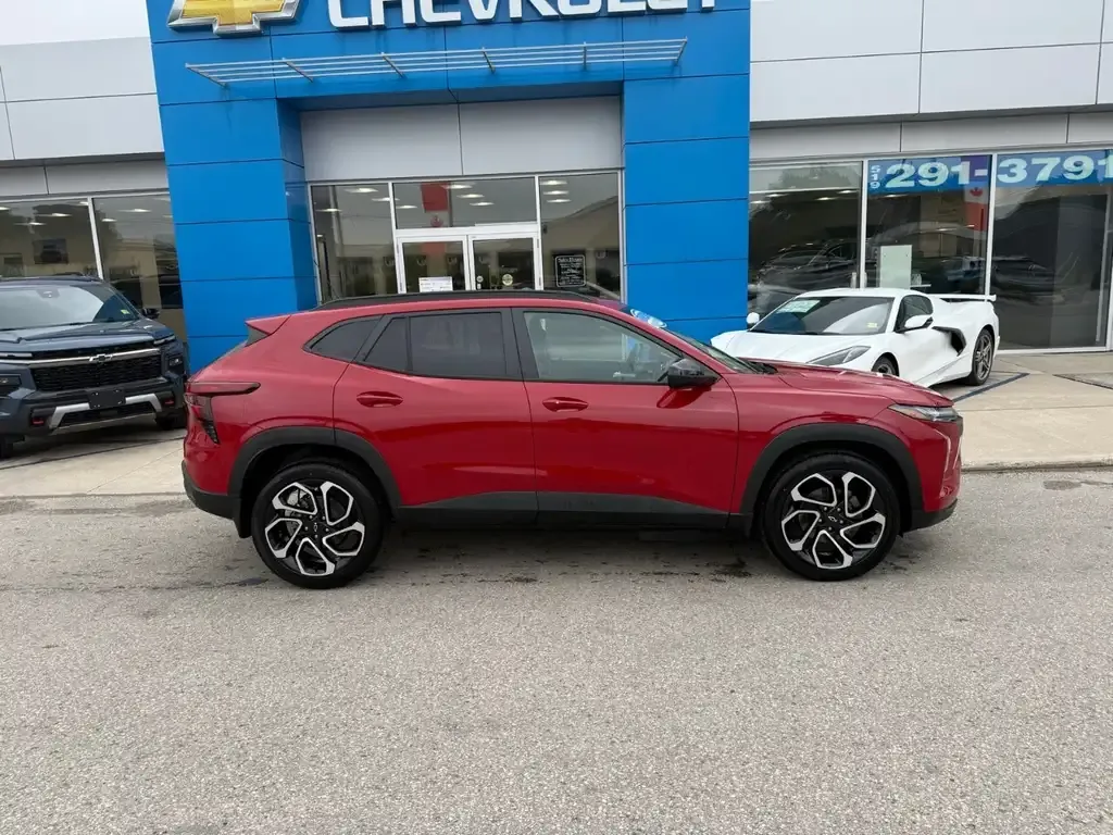 Chevrolet Trax 2026 photo 2