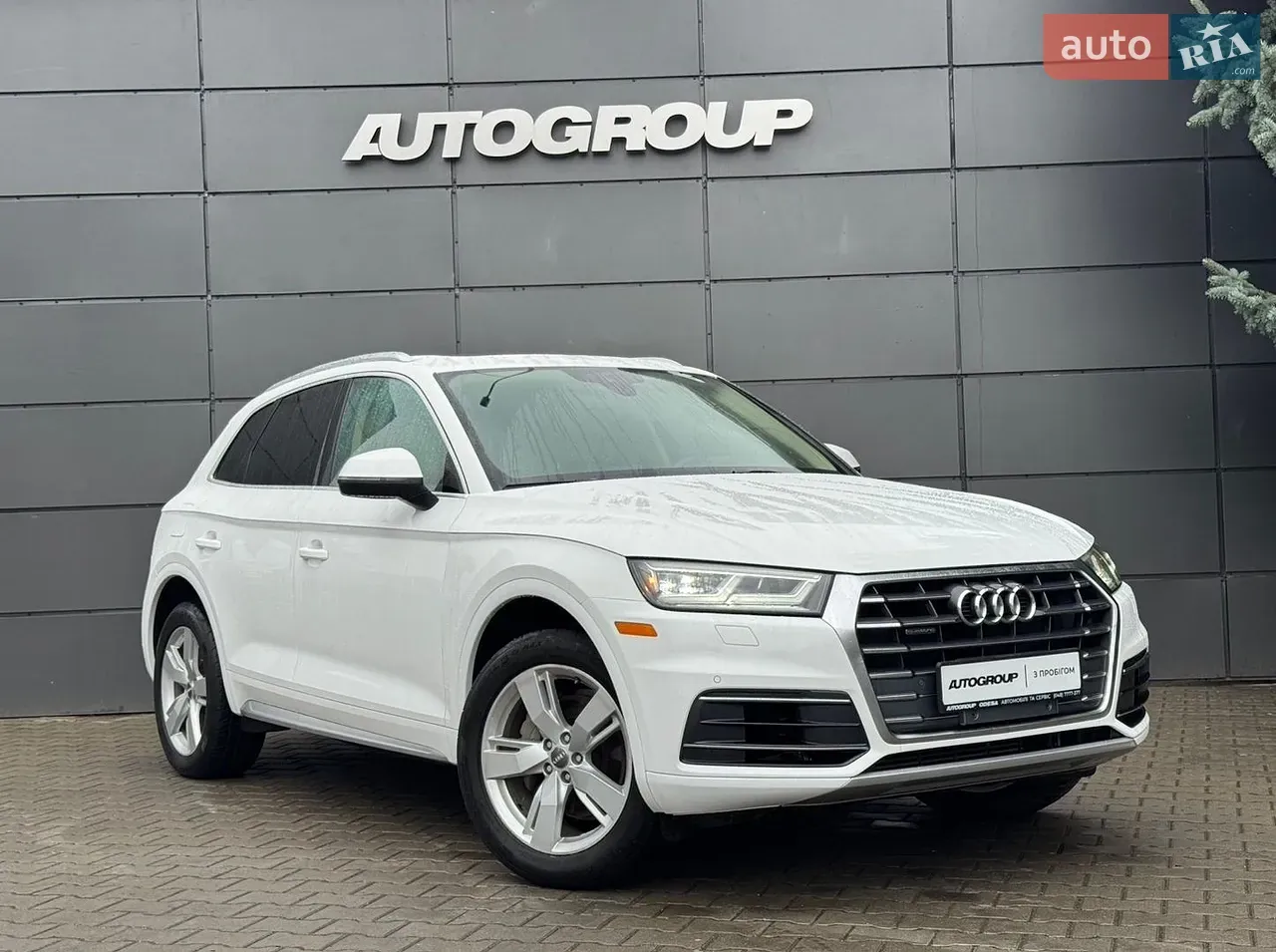 Audi Q5 2018 photo 2