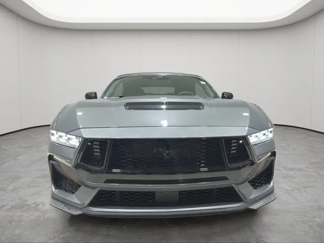 Ford Mustang 2026 photo 2
