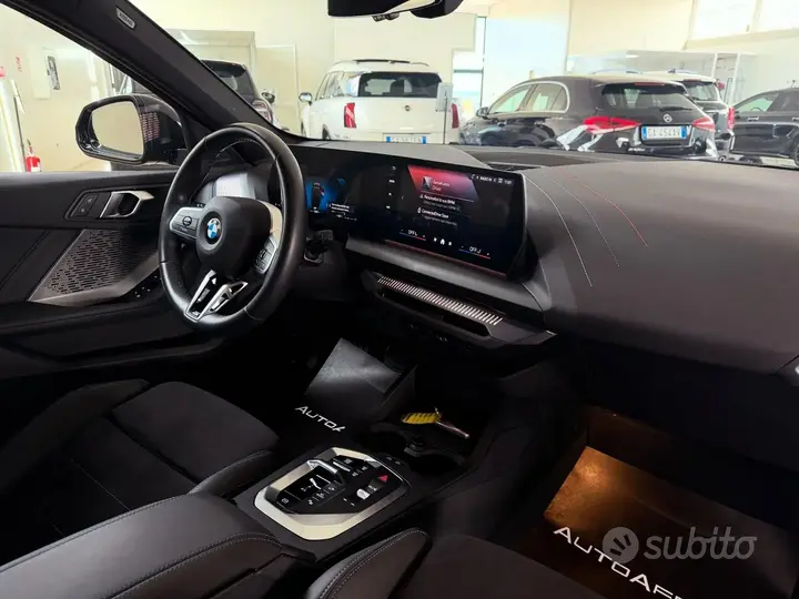 BMW 118D 2025 photo 5