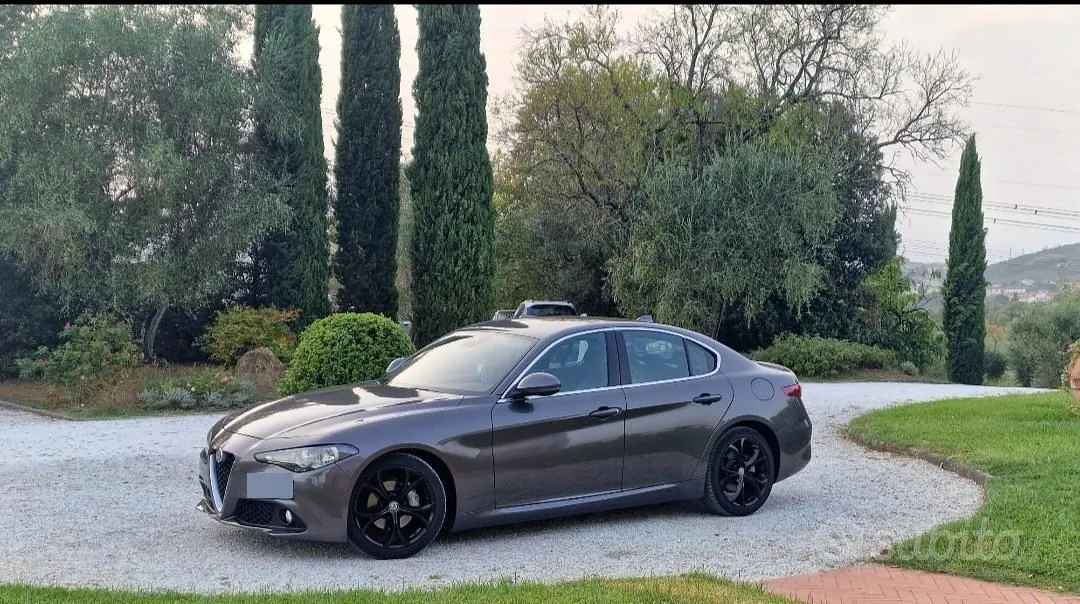 Alfa Romeo Giulia