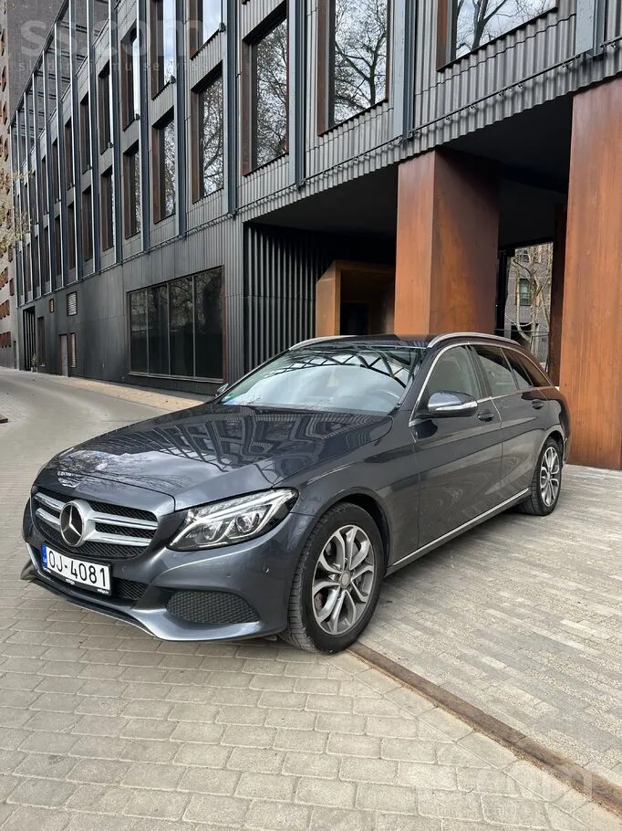 Mercedes-Benz C350E