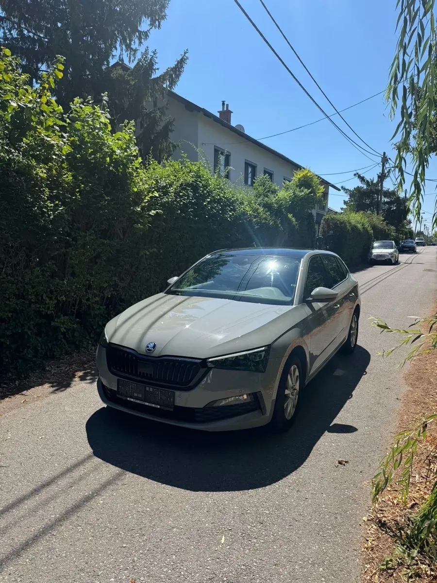 Skoda Scala 2022 photo 2