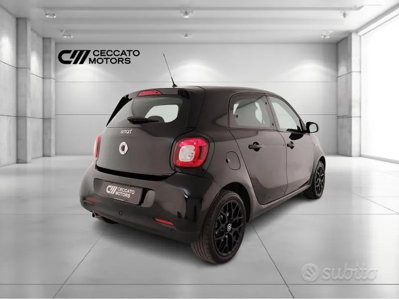 Smart Forfour 2018 photo 4