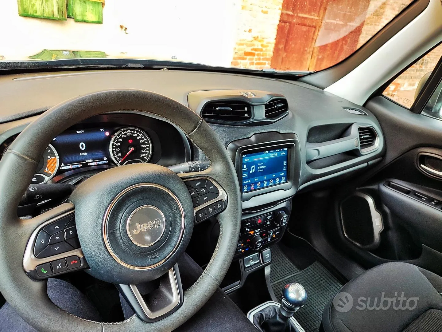 Jeep Renegade 2021 photo 2