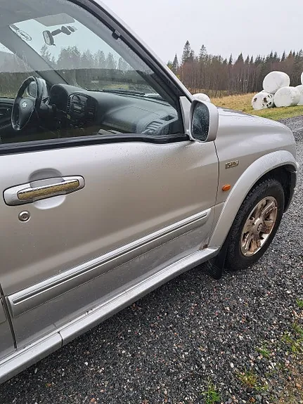 Suzuki Xl7 2006 photo 5