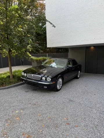 Jaguar Xj