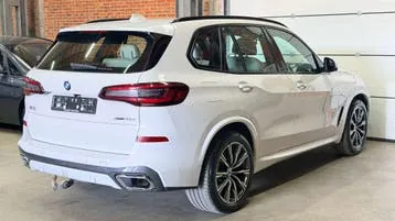 BMW X5 2021 photo 2