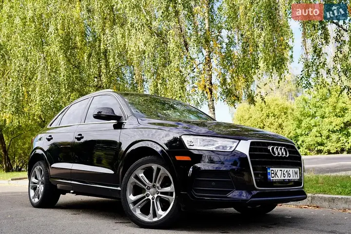 Audi Q3 2016 photo 2