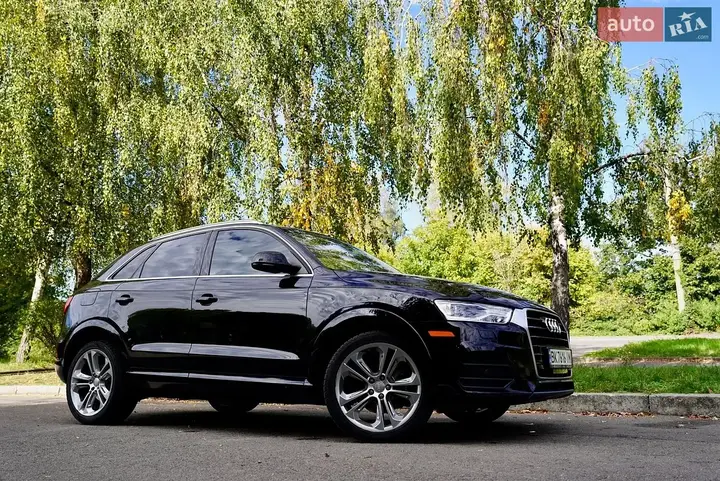 Audi Q3 2016 photo 3