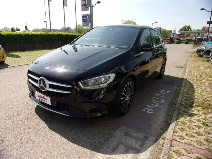 Mercedes-Benz B-Class 2019 photo 3