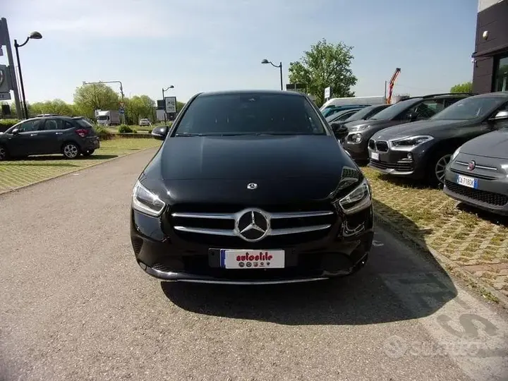 Mercedes-Benz B-Class 2019 photo 2