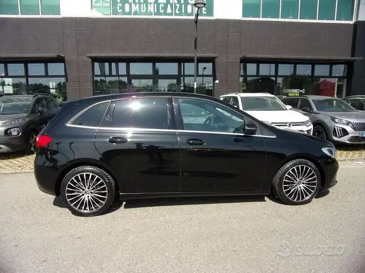 Mercedes-Benz B-Class 2019 photo 4