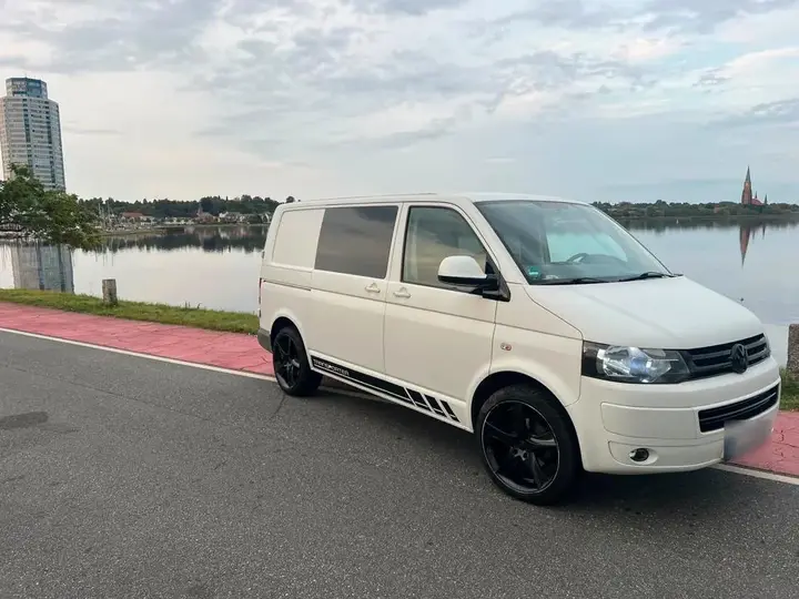 Volkswagen T5