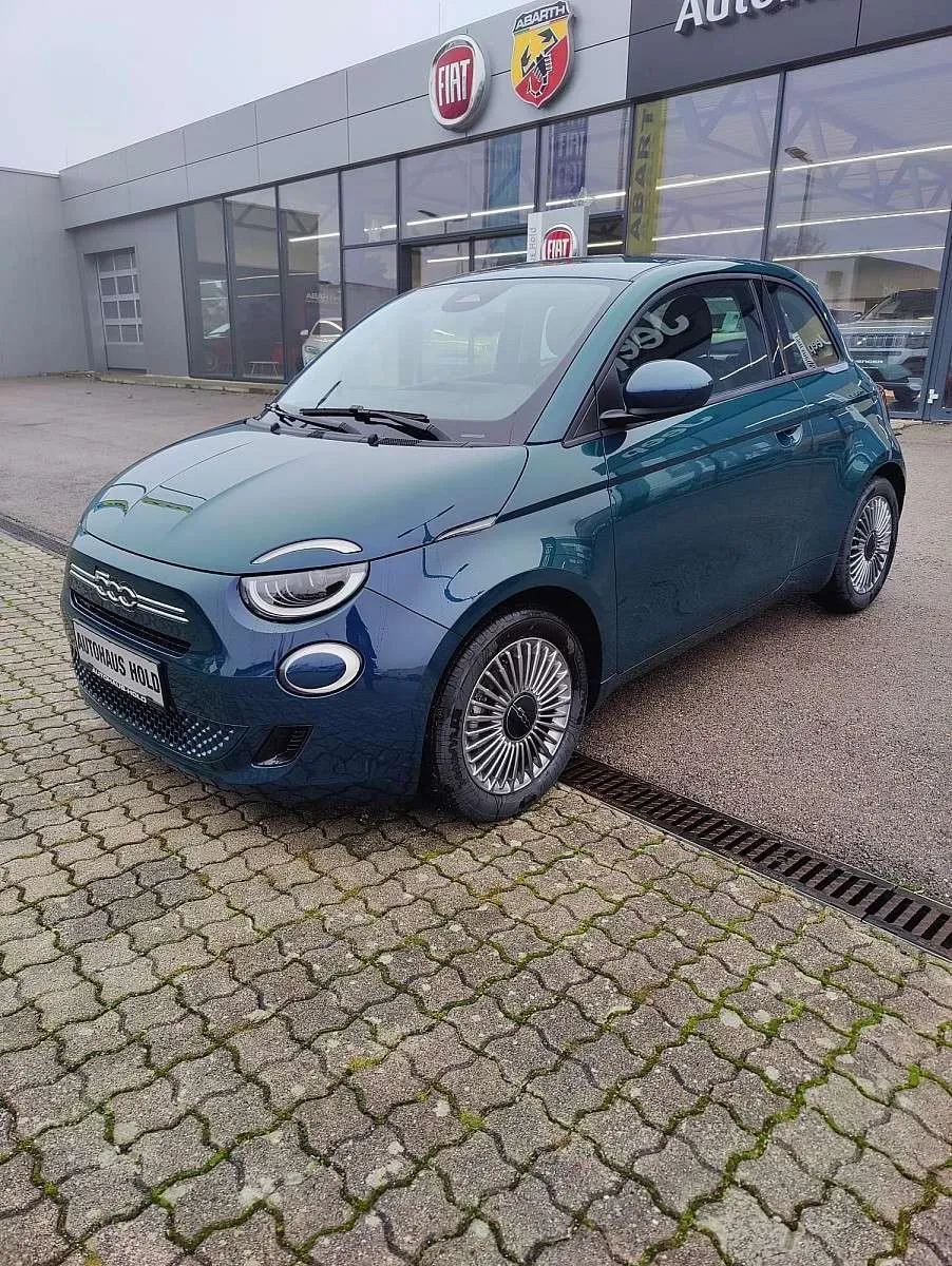 Fiat 500 2025 photo 3