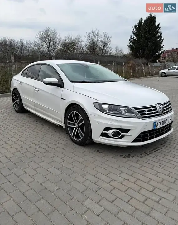 Volkswagen Cc / Passat Cc 2013 photo 2