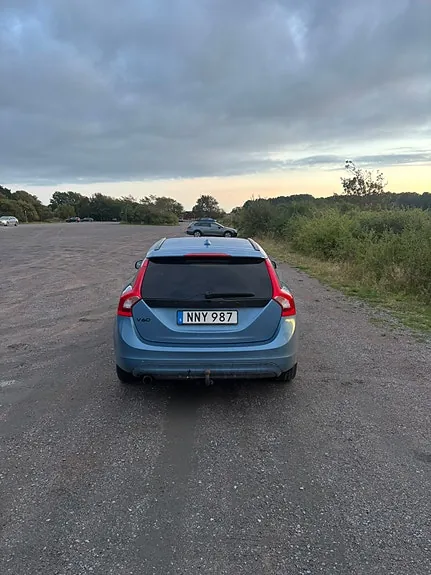 Volvo V60 2014 photo 3