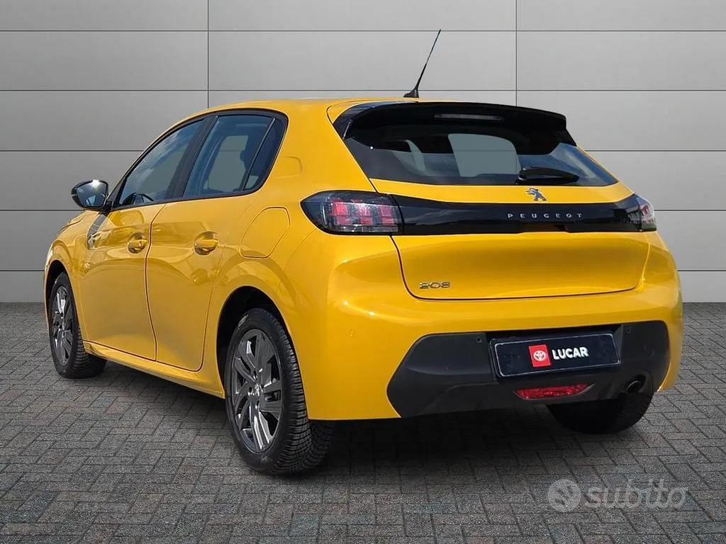 Peugeot 208 2022 photo 4