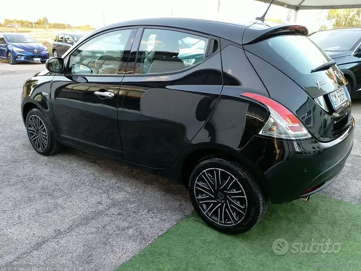 Lancia Ypsilon 2023 photo 5