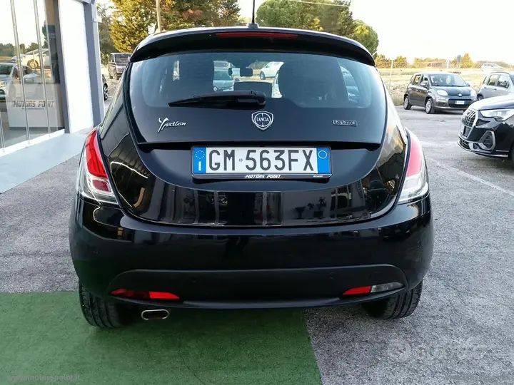 Lancia Ypsilon 2023 photo 4
