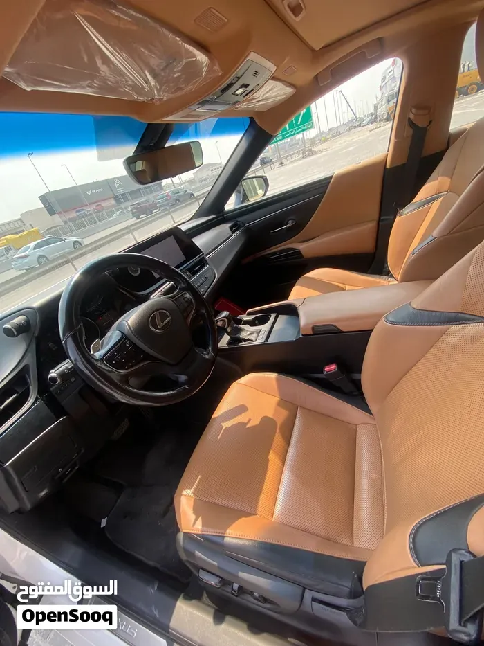 Lexus Es 2023 photo 4