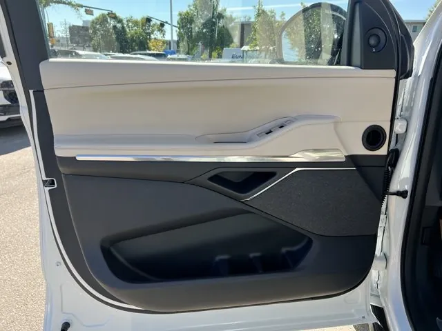 Lincoln Navigator 2027 photo 5