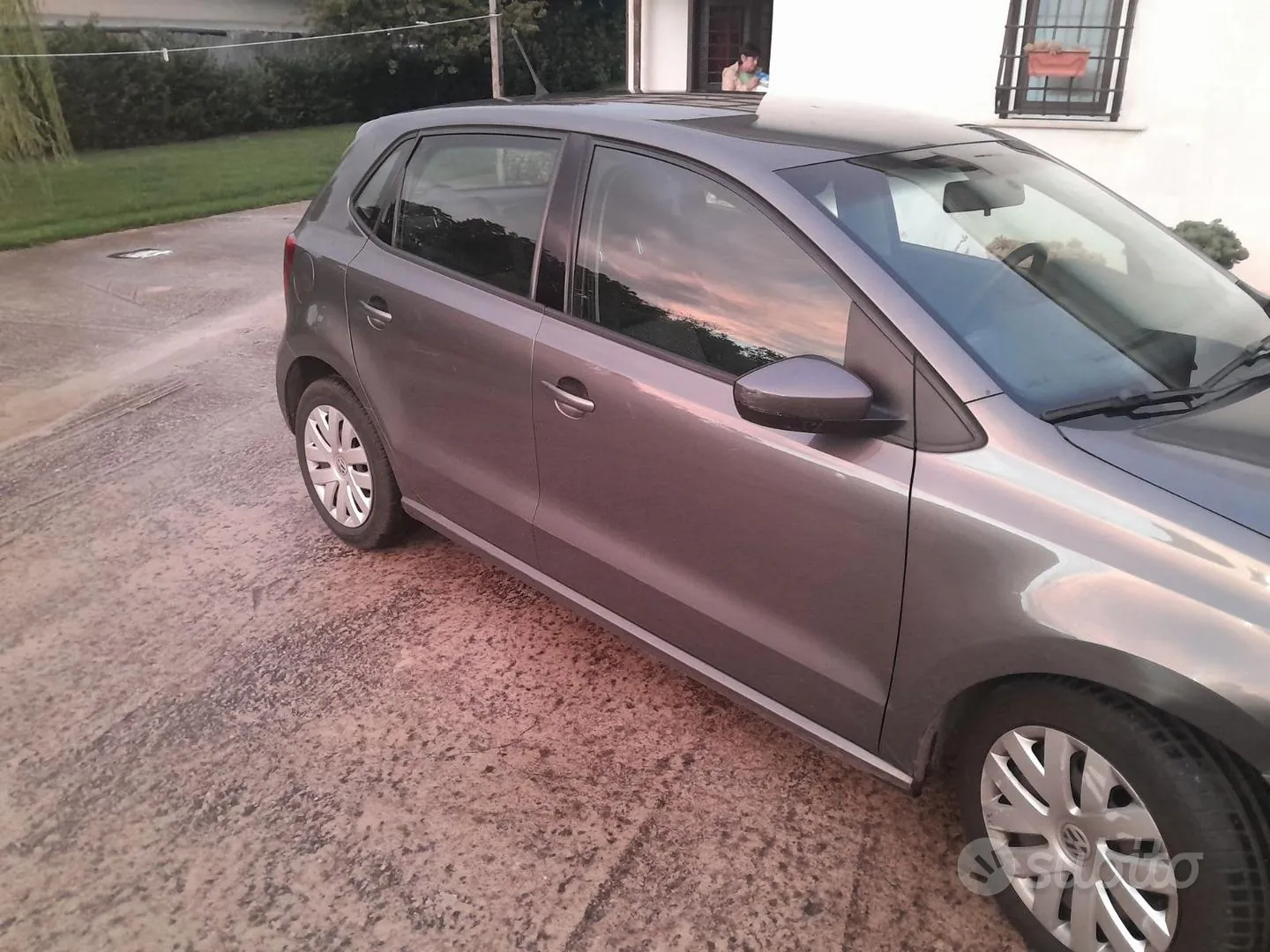 Volkswagen Polo 2010 photo 4