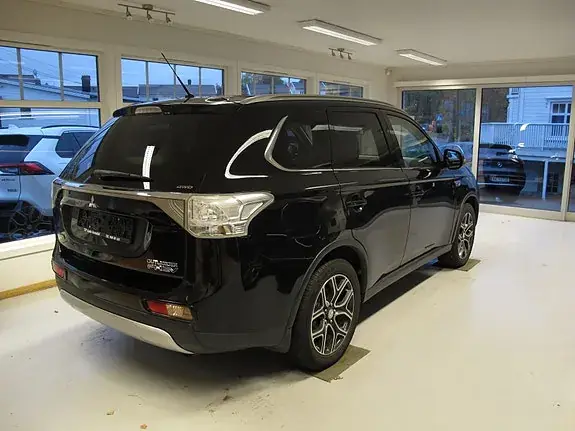Mitsubishi Outlander 2015 photo 4