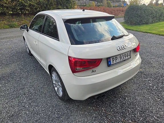 Audi A1 2011 photo 5
