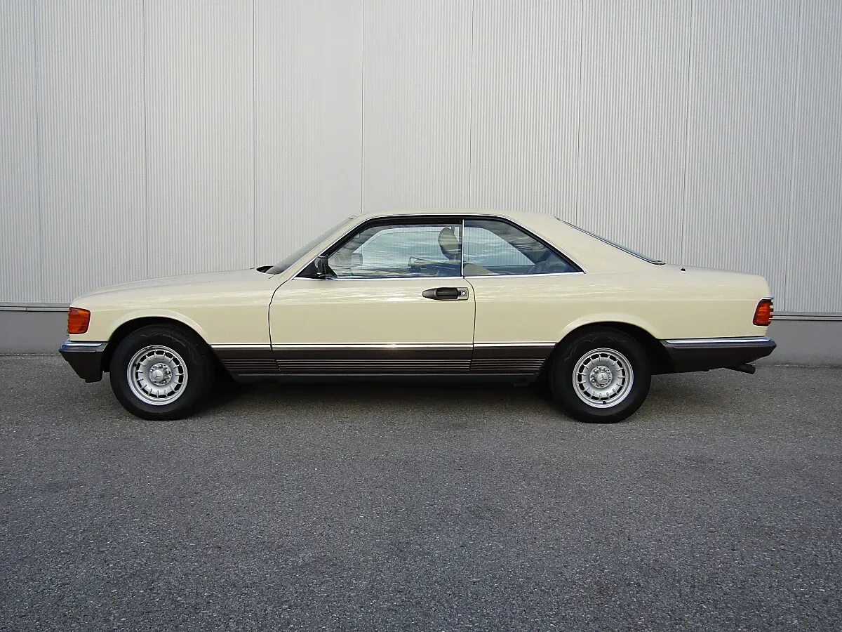 Mercedes-Benz S-Class 1982 photo 2