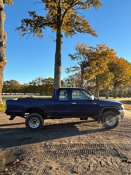 Toyota Hilux 2005 photo 3